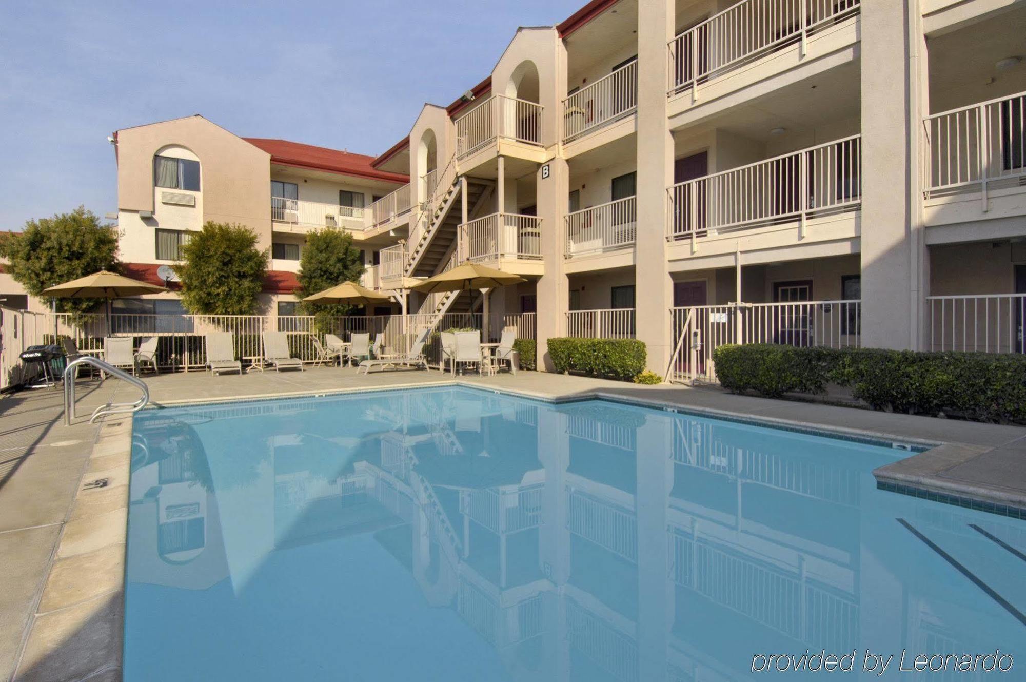 California Inn And Suites, Rancho Cordova Exterior foto